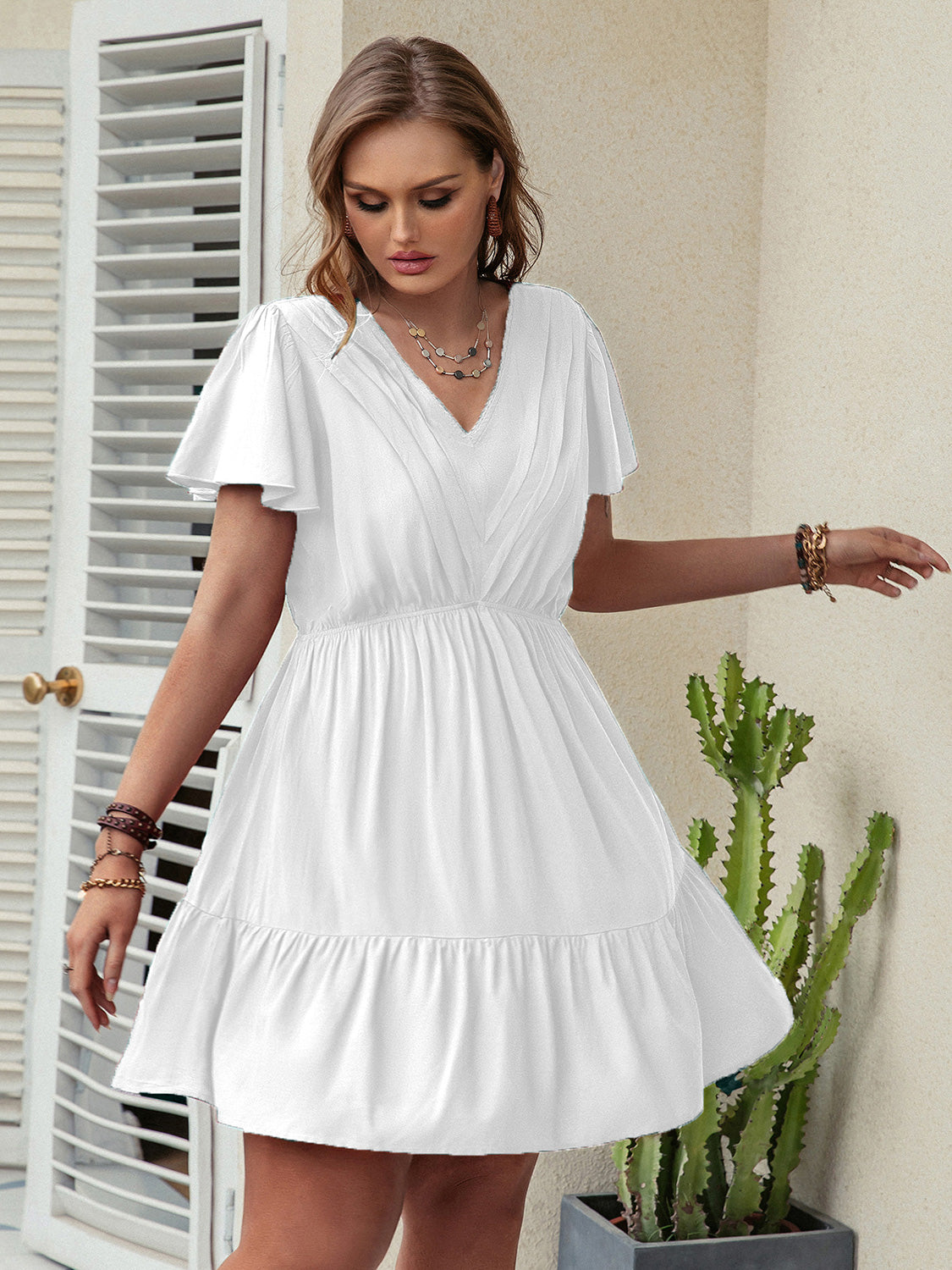 Plus Size Ruffle Hem V-Neck Short Sleeve Dress